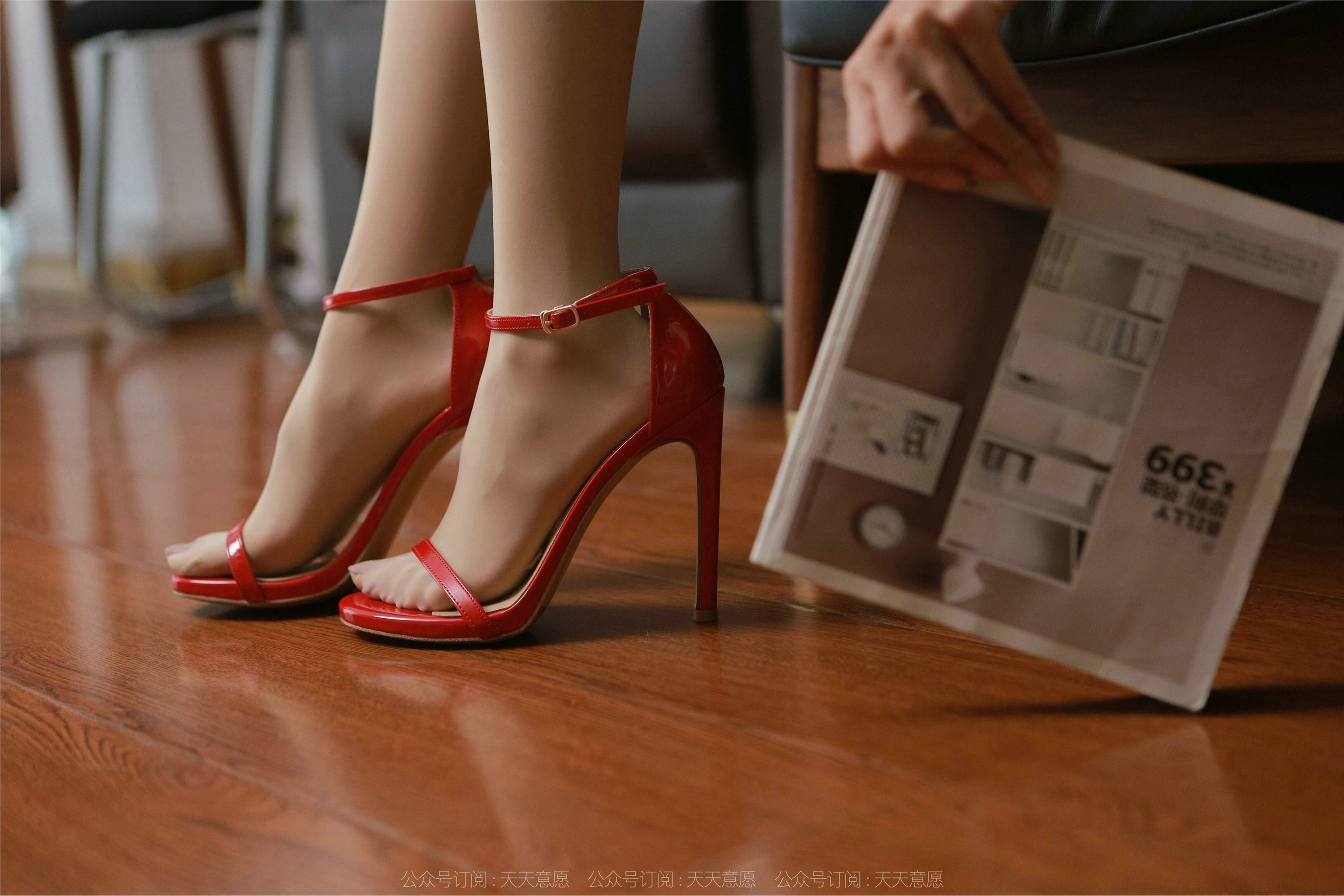 IESS异思趣向  2022.03.10 丝享家1024：美子《红色》